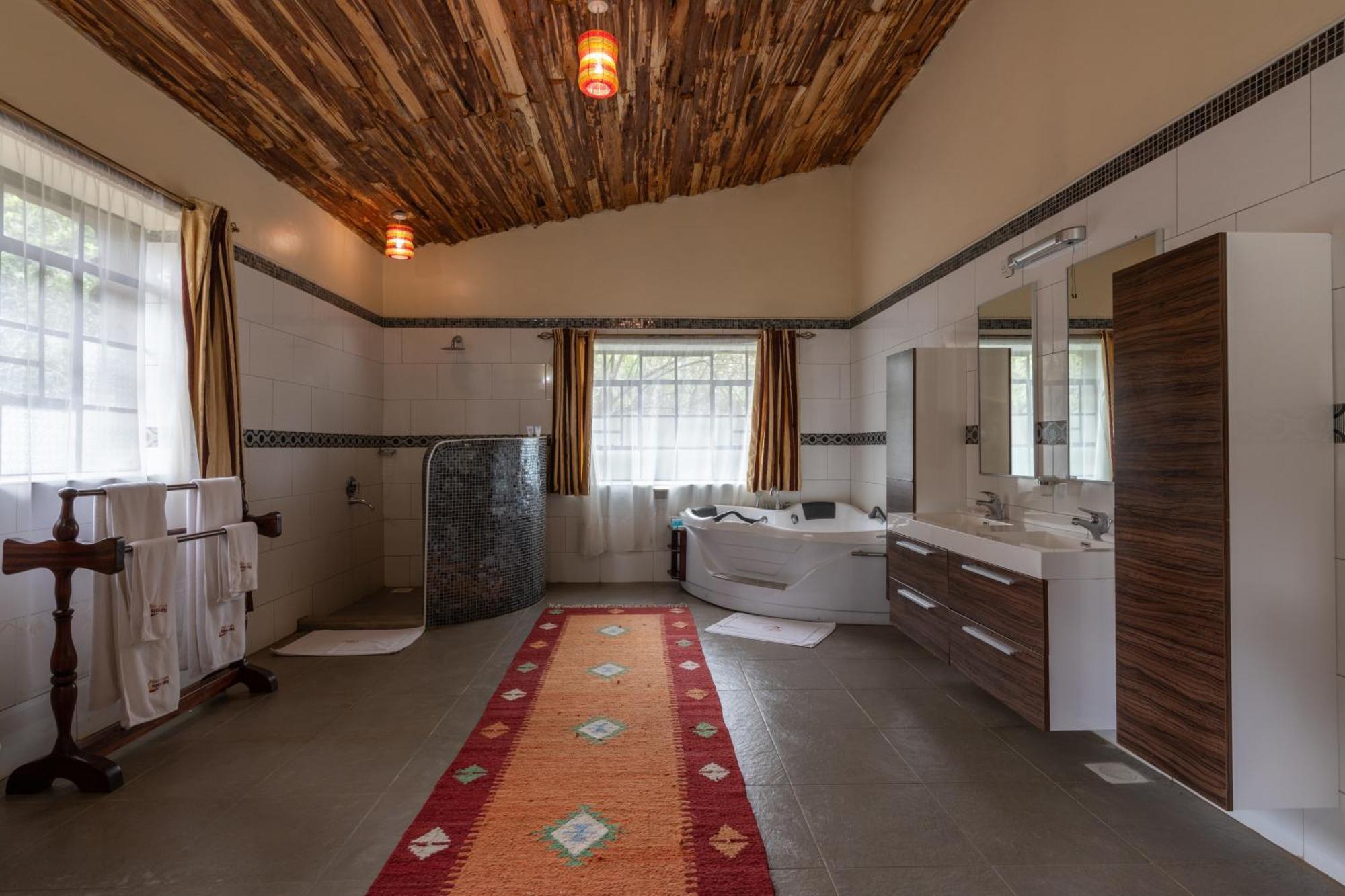 Naivasha Kongoni Lodge - Lakefront Getaway المظهر الخارجي الصورة